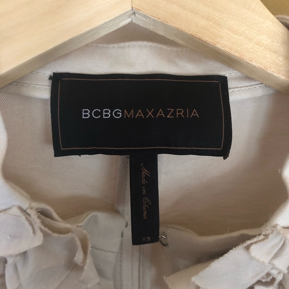 BCBGMaxAzria XS Cream Ruffle Jacket - Picture 5 of 6
